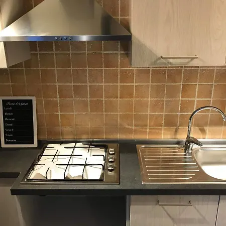 Feriehus Grazioso Bilocale A Marina Di Carrara